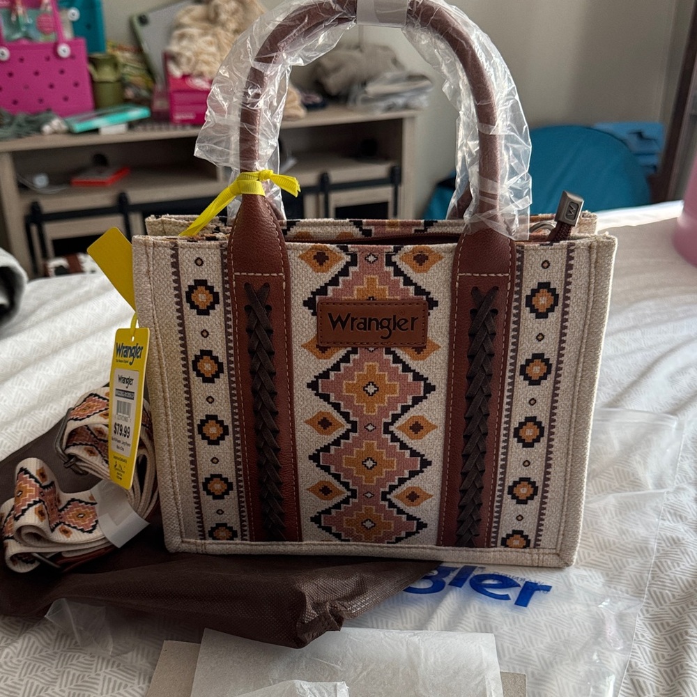 Wrangler Geometric Brown and Cream Tote
